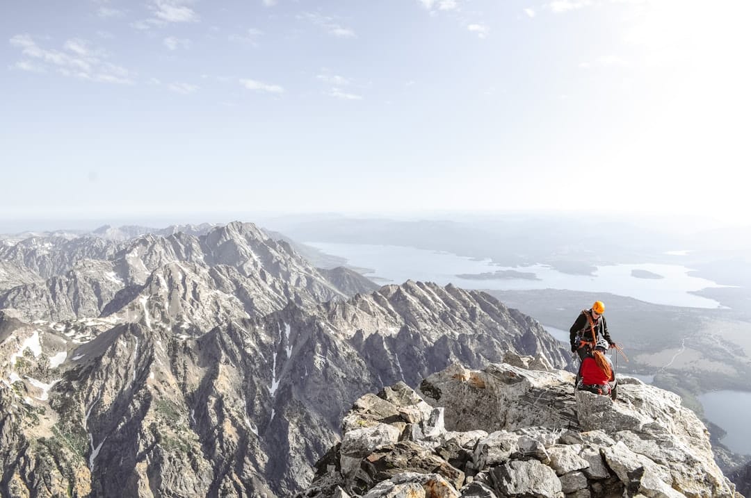 découvrez nos conseils et itinéraires pour la randonnée, que vous soyez débutant ou expert. explorez des paysages à couper le souffle et vivez des aventures inoubliables en pleine nature.